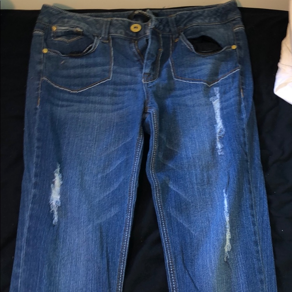 Ripped jeans
